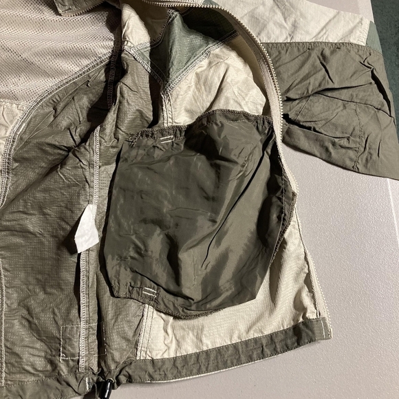 Columbia Olive Green Cream Hooded Vented Jacket Windbreaker Women's Large L EUC - Picture 4 of 5